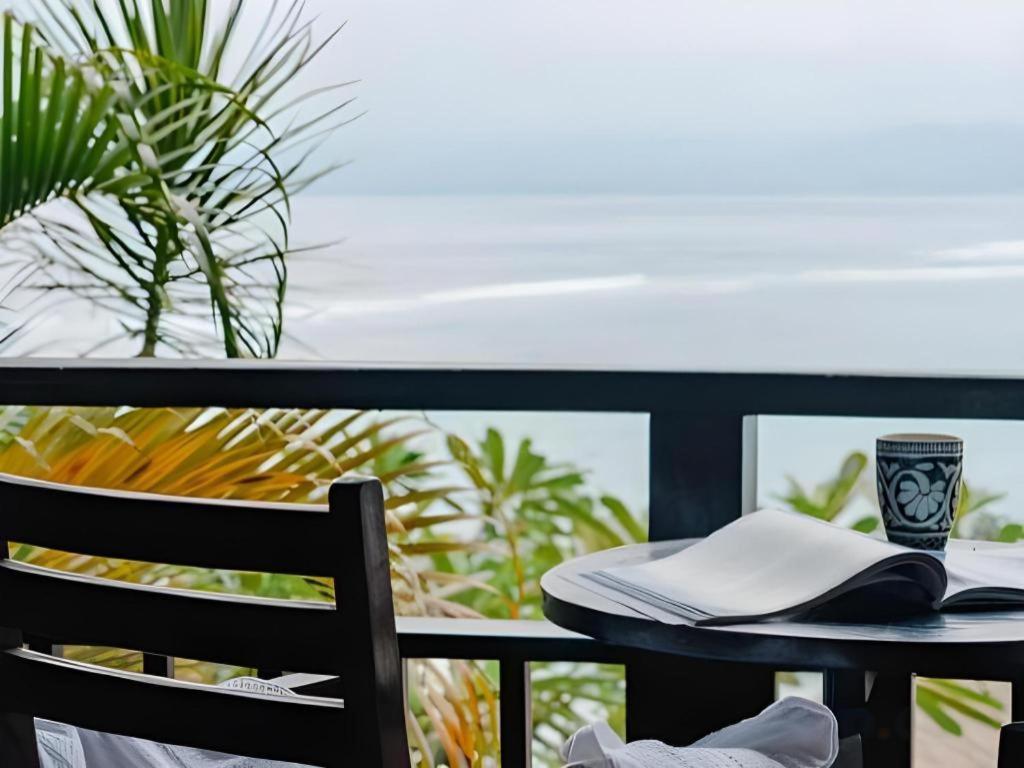 Batu Karang Lembongan Resort & Spa Extérieur photo